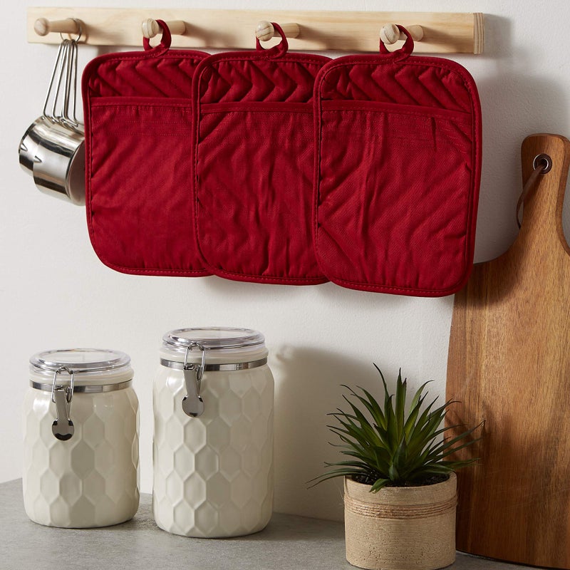DII Heat Resistant Quilted Cotton Pot Holder Set, Designed with Space to Personalize Allowing a Customized Design, 7x9, Red, 3 Count - Image 5